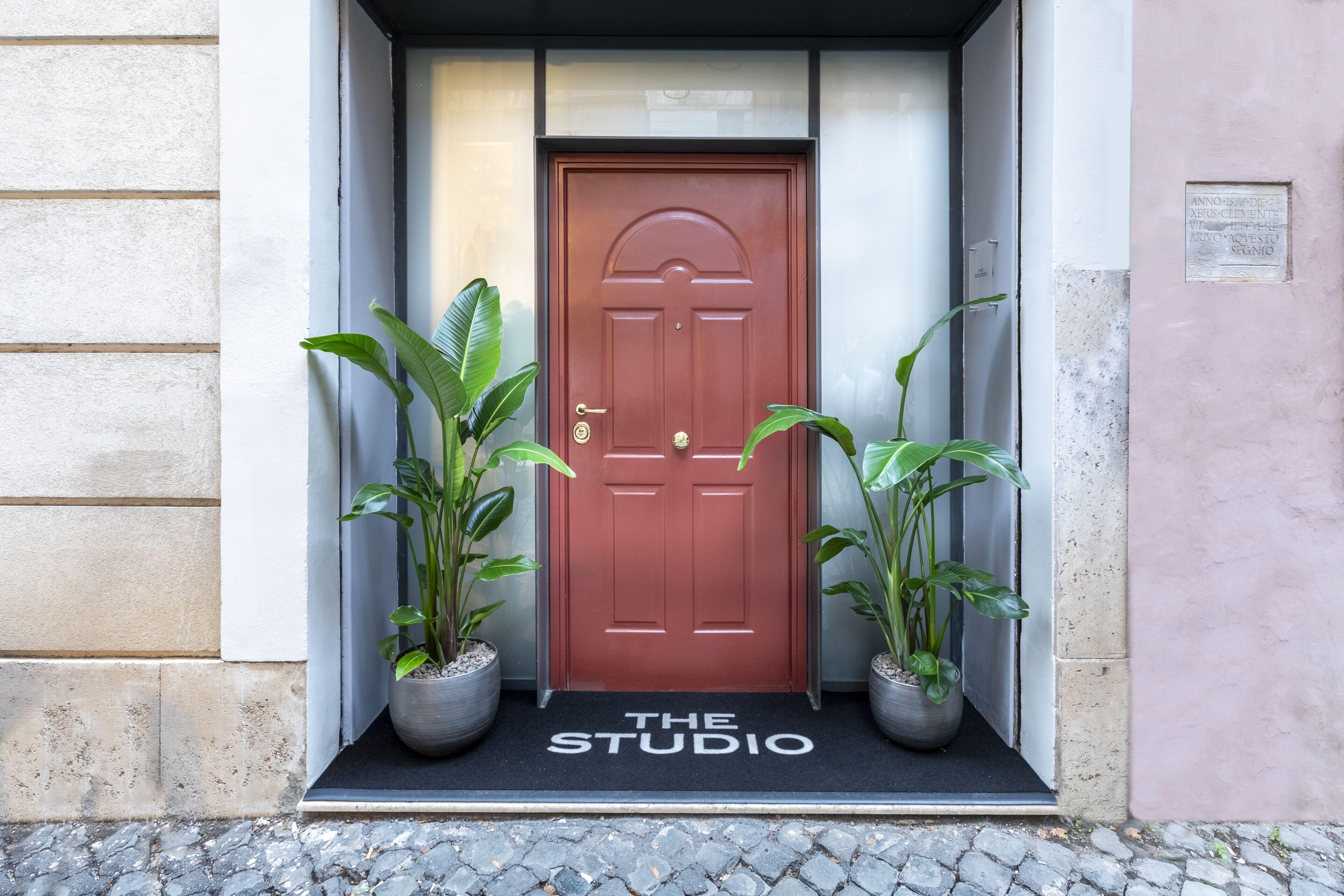 Chapter Roma — Photos 2